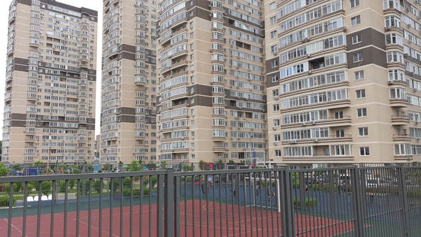 
  Продается 2-комн. квартира, 70 м², Нансена ул, д. 103/1
. Фото 15.