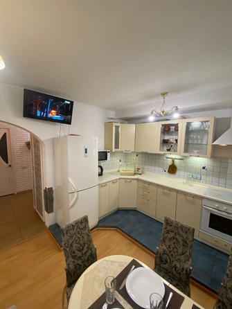 
  Продается 2-комн. квартира, 64 м², Максима Горького ул, д. 214/101
. Фото 5.
