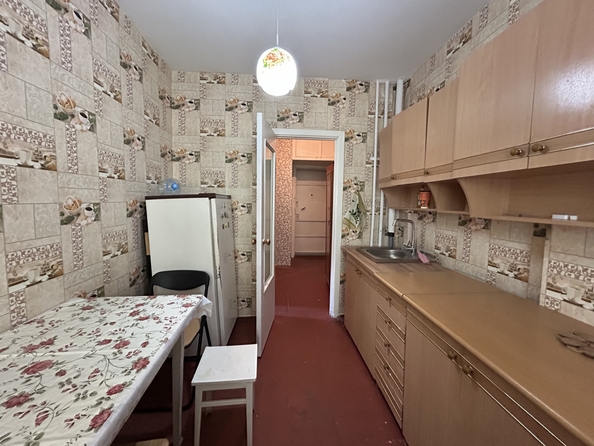 
  Продается 1-комн. квартира, 37 м², Зорге ул, д. 27
. Фото 8.