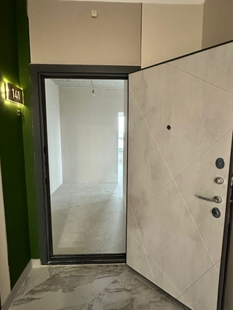 
  Продается 2-комн. квартира, 61.5 м², Берберовская ул, д. 19
. Фото 6.