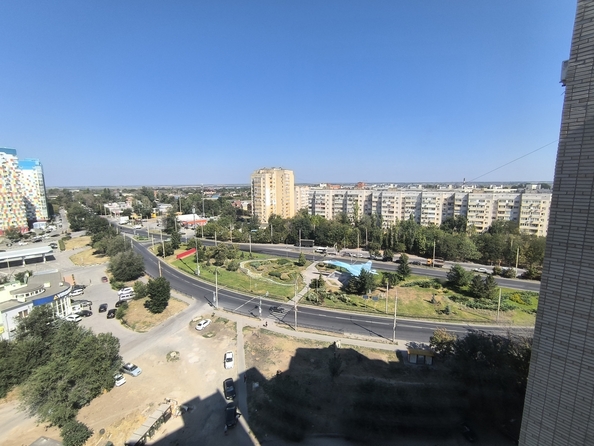 
  Продается 3-комн. квартира, 68.5 м², Таганрогская ул, д. 126
. Фото 13.