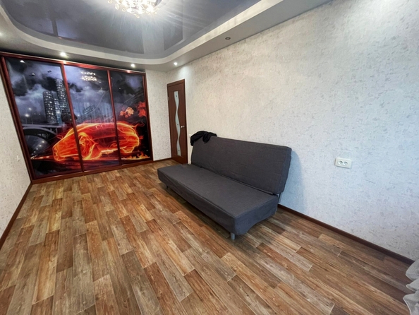 
  Продается 2-комн. квартира, 46.6 м², 2-я Краснодарская ул, д. 149
. Фото 8.