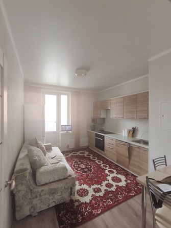 
  Продается 2-комн. квартира, 56 м², Ткачева ул, д. 19
. Фото 5.
