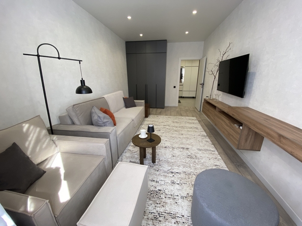 
  Продается 1-комн. квартира, 41.8 м², Берберовская ул, д. 16
. Фото 3.