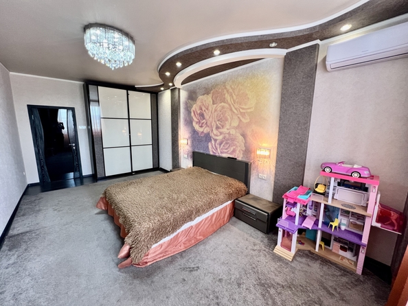 
  Сдается 3-комн. квартира, 104 м², Пацаева ул, д. 16/1
. Фото 13.