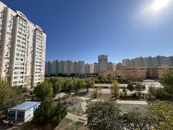 
  Продается 2-комн. квартира, 51.9 м², Жданова ул, д. 11
. Фото 30.