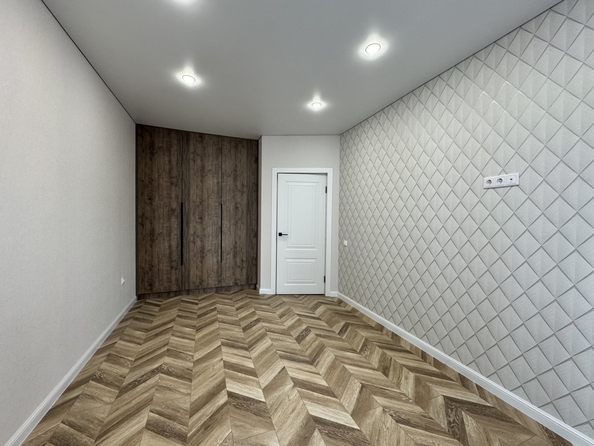 
  Продается 1-комн. квартира, 34 м², Берберовская ул, д. 11
. Фото 4.