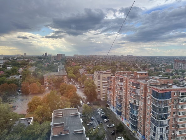 
  Продается 2-комн. квартира, 42 м², 2-я Баррикадная ул, д. 4
. Фото 17.