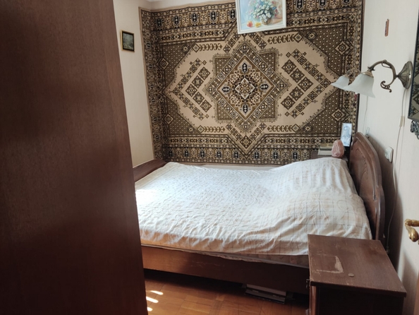 
  Продается 3-комн. квартира, 52.1 м², Халтуринский пер, д. 61
. Фото 8.