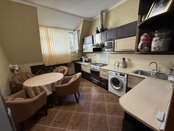 
  Продается 3-комн. квартира, 85 м², Малиновского ул, д. 70
. Фото 8.