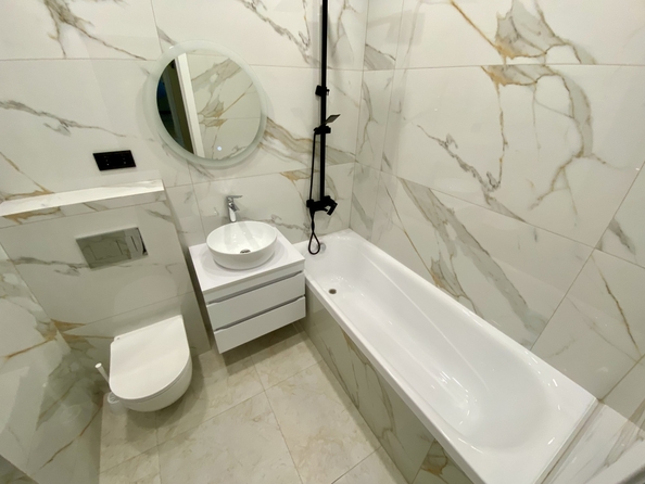 
  Продается 2-комн. квартира, 52 м², Берберовская ул, д. 11
. Фото 7.