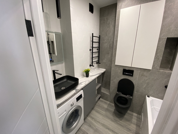 
  Продается 1-комн. квартира, 43 м², Берберовская ул, д. 9
. Фото 14.