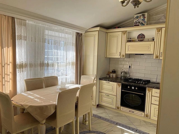 
  Продается 2-комн. квартира, 71.7 м², 1-я Баррикадная ул, д. 34
. Фото 1.