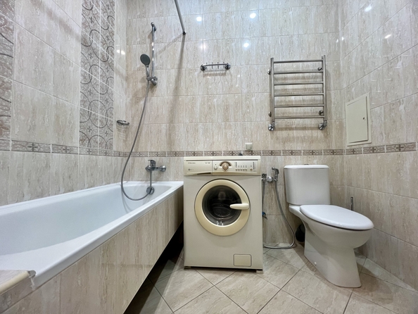 
  Продается 1-комн. квартира, 38 м², Строителей ул, д. 4
. Фото 6.