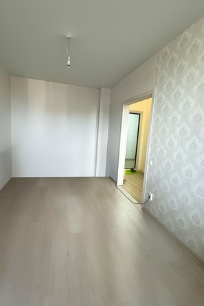 
  Продается 1-комн. квартира, 35 м², Батуринская ул, д. 167
. Фото 4.