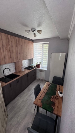 
  Продается 3-комн. квартира, 52.4 м², Металлургическая ул, д. 110
. Фото 3.