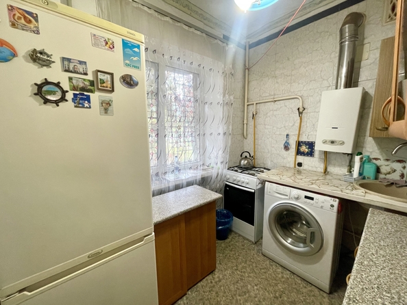 
  Продается 2-комн. квартира, 44 м², Калинина ул, д. 27А
. Фото 2.