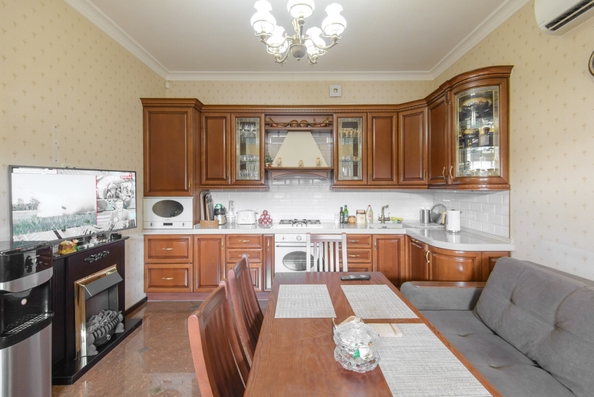 
  Продается дом, 319 м², Ростов-на-Дону
. Фото 1.