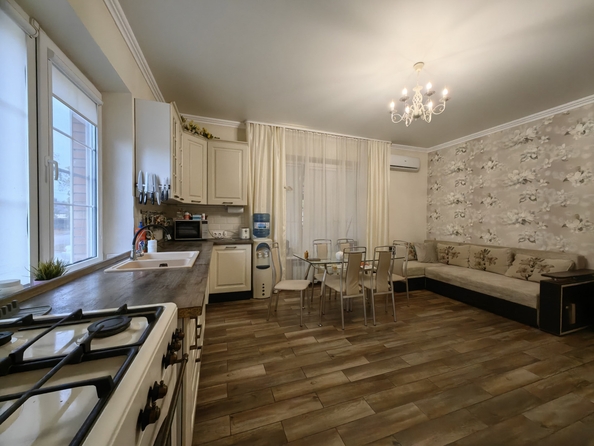 
  Продается дом, 240 м², Ростов-на-Дону
. Фото 12.