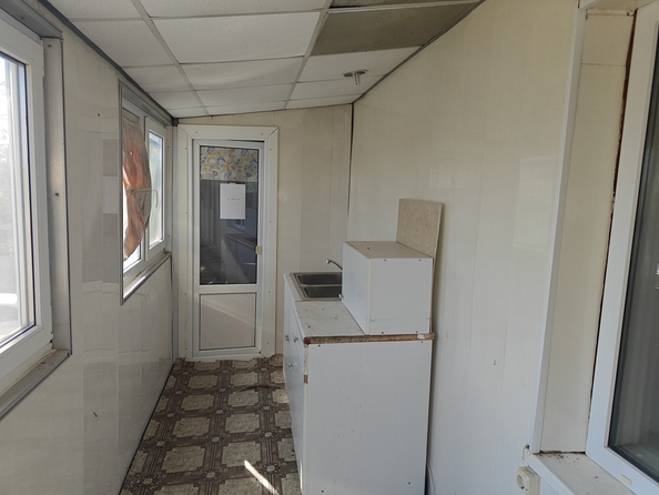 
  Продается 3-комн. квартира, 64.7 м², Садовая ул, д. 9
. Фото 15.