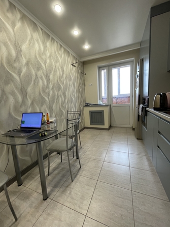 
  Продается 1-комн. квартира, 42 м², Комарова б-р, д. 18
. Фото 19.