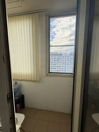 
  Продается 1-комн. квартира, 37 м², Жданова ул, д. 21
. Фото 6.