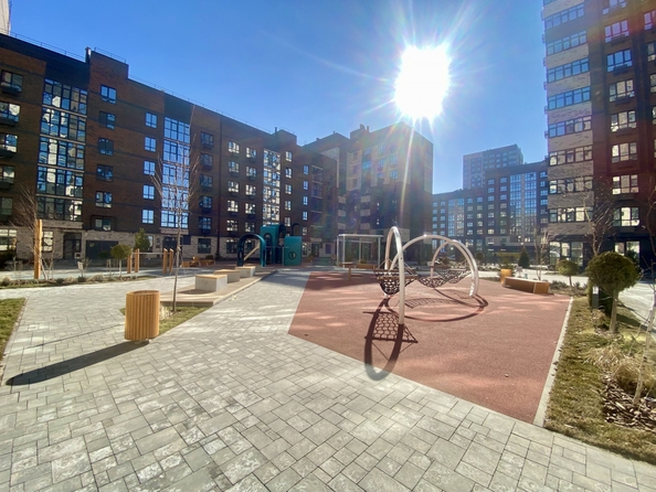 
  Продается 2-комн. квартира, 60 м², 40-летия Победы пр-кт, д. 111
. Фото 9.