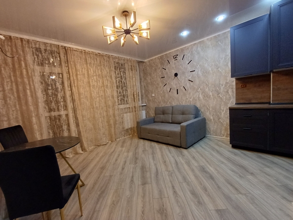 
  Продается 1-комн. квартира, 42 м², Стабильная ул, д. 3
. Фото 6.