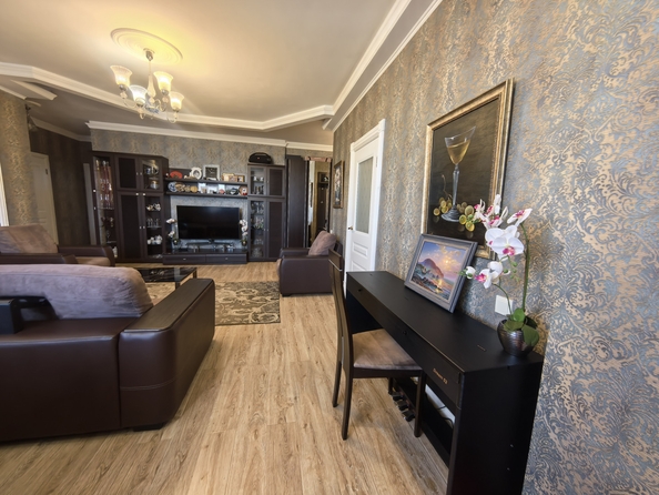 
  Продается 3-комн. квартира, 83.6 м², Закруткина ул
. Фото 23.