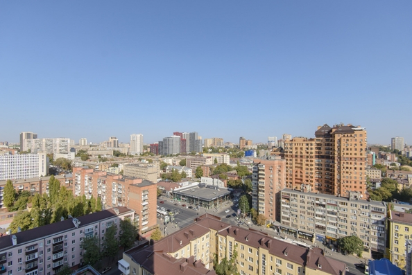 
  Продается 4-комн. квартира, 139.1 м², Максима Горького ул, д. 120
. Фото 10.
