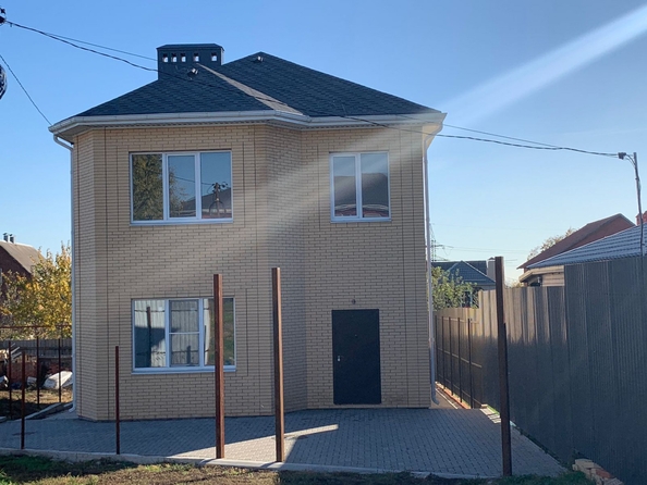 
  Продается дом, 158.2 м², Ростов-на-Дону
. Фото 1.