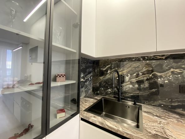 
  Продается 2-комн. квартира, 42 м², 23-я линия ул, д. 54
. Фото 4.