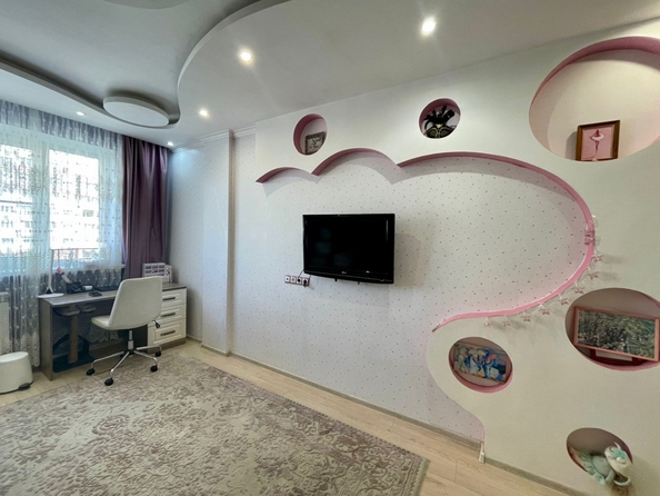 
  Продается 3-комн. квартира, 84.6 м², Жмайлова ул, д. 4Е
. Фото 4.