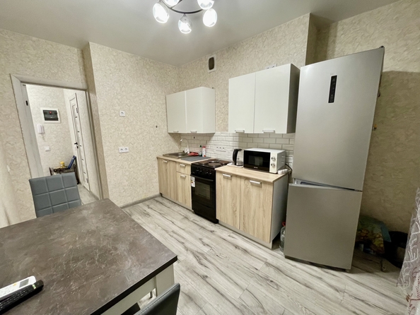 
  Продается 2-комн. квартира, 60 м², Тибетская ул, д. 1б
. Фото 18.