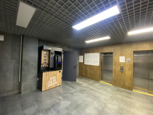 
  Продается 3-комн. квартира, 64 м², Сиверса пр-кт, д. 30
. Фото 8.