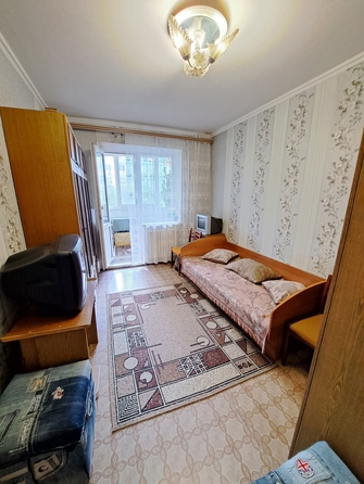 
  Продается 3-комн. квартира, 65 м², Днепропетровская ул, д. 48
. Фото 3.