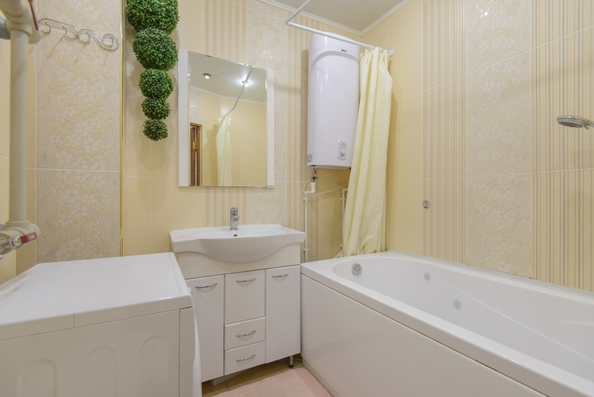 
  Продается 2-комн. квартира, 76 м², 40-летия Победы пр-кт, д. 85
. Фото 13.