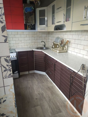 
  Продается 4-комн. квартира 62.4 м². Фото 1.
