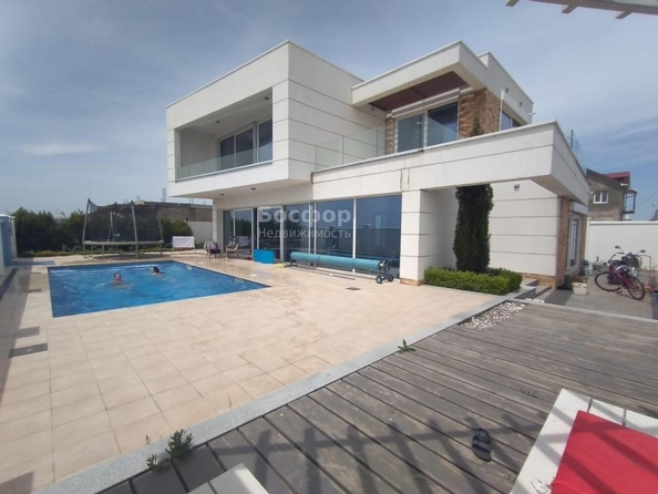 
  Продается дом 190 м². Фото 1.