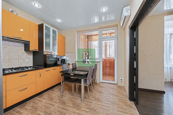 
  Продается 3-комн. квартира 94.9 м². Фото 2.