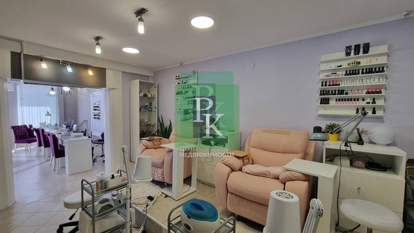 
  Продается универсальное помещение 65 м². Фото 1.