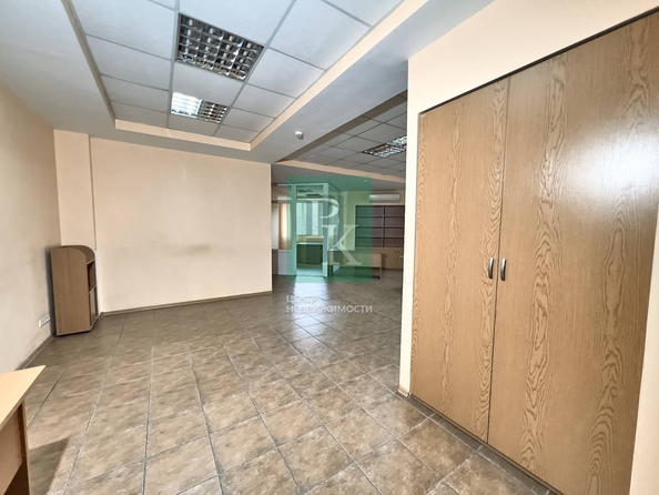 
  Сдается универсальное помещение 94.4 м². Фото 18.