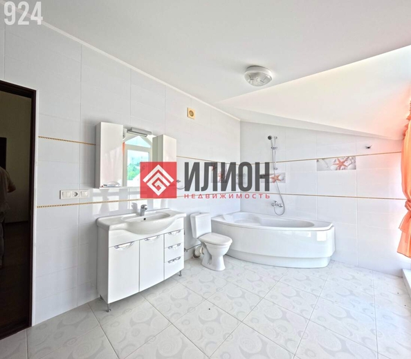 
  Продается 4-комн. квартира 218.5 м². Фото 16.