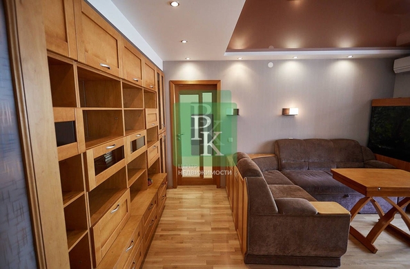 
  Продается 4-комн. квартира 76.2 м². Фото 8.