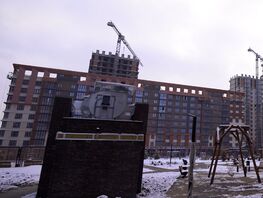 Продается 3-комнатная квартира ЖК Парк Победы 2, литера 30, 92.7 м², 13571280 рублей