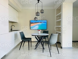 Продается 1-комнатная квартира Роз ул, 42 м², 31000000 рублей