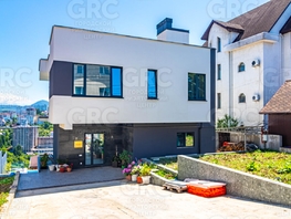 Продается Дом Альпийская ул, 330  м², участок 8 сот., 160000000 рублей