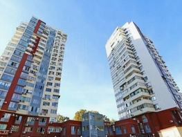 Продается 3-комнатная квартира Юных Ленинцев ул, 88  м², 85000000 рублей