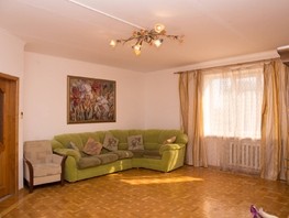 Продается 5-комнатная квартира Кирпичная ул, 150  м², 32000000 рублей