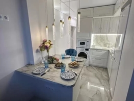 Продается 2-комнатная квартира Победы пр-кт, 58  м&sup2;, 10500000 рублей